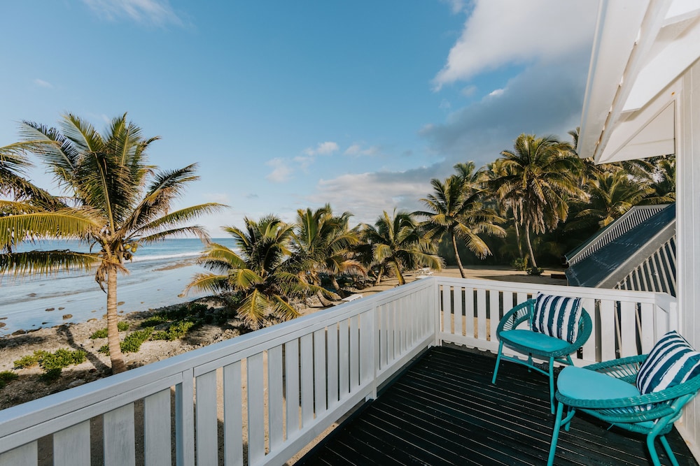 Sunrise Beach Bungalows 62/64