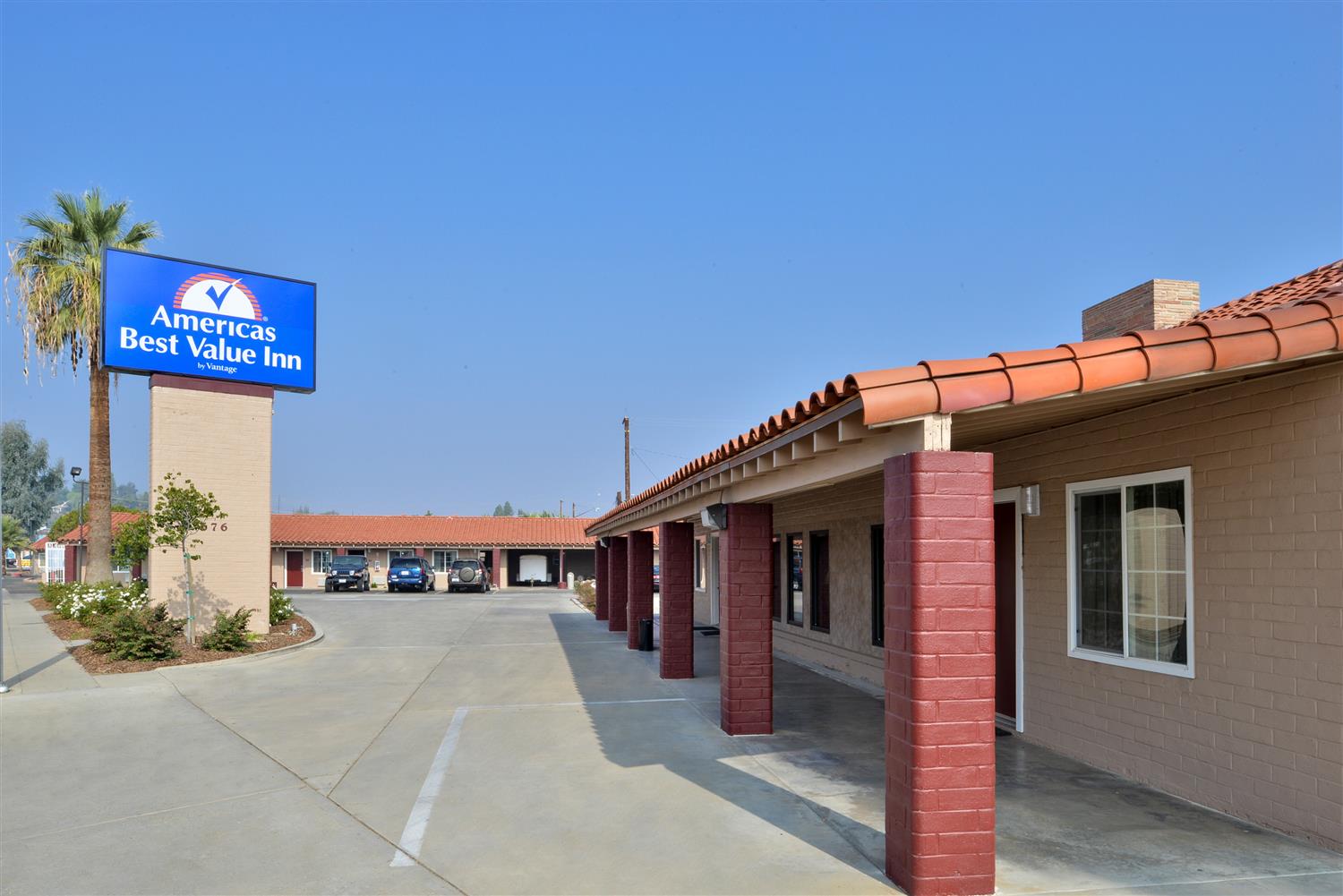 Americas Best Value Inn Porterville 2/7