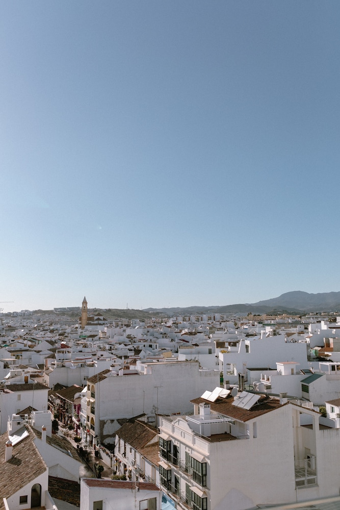 Hotel Estepona Plaza 53/58