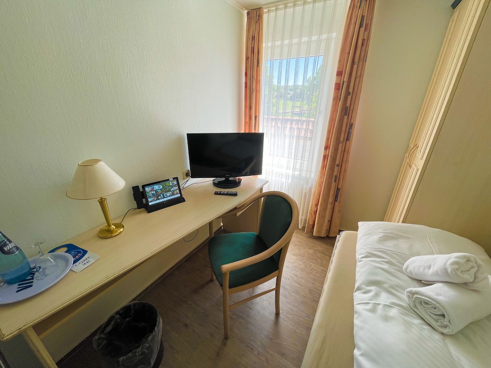 Hotel Schnehagen، فالزروده 35/50