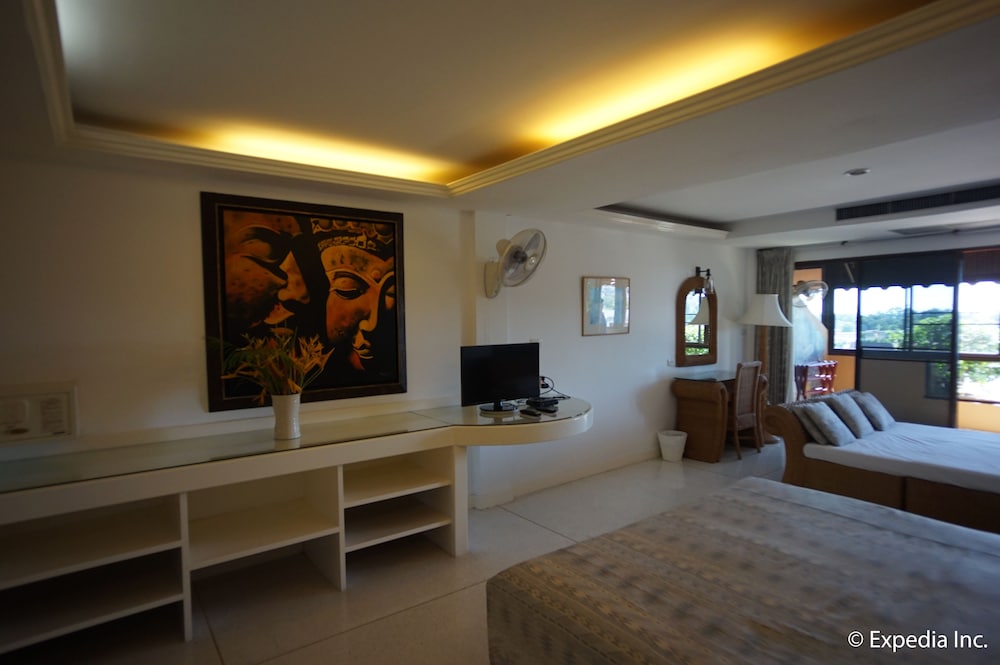 Bougainvillea Terrace House 6/37