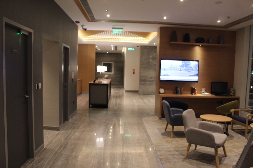 Holiday Inn Express Chennai Omr Thoraipakkam 7/76