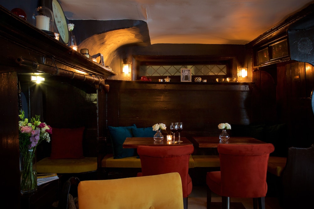 The Talbot Inn 31/49
