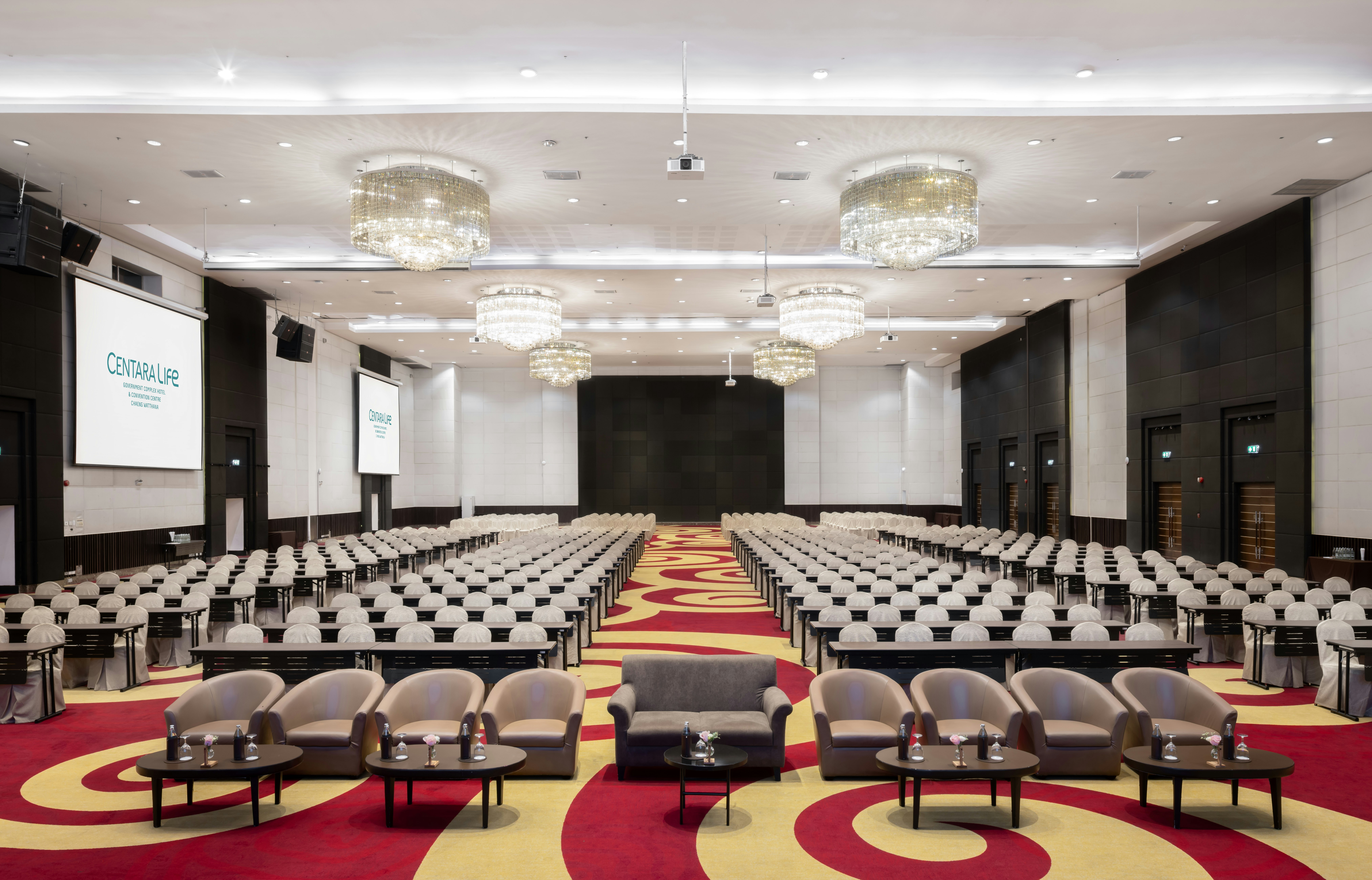 Centara Life Government Complex Hotel and Convention Centre Chaeng Watthana 66/77