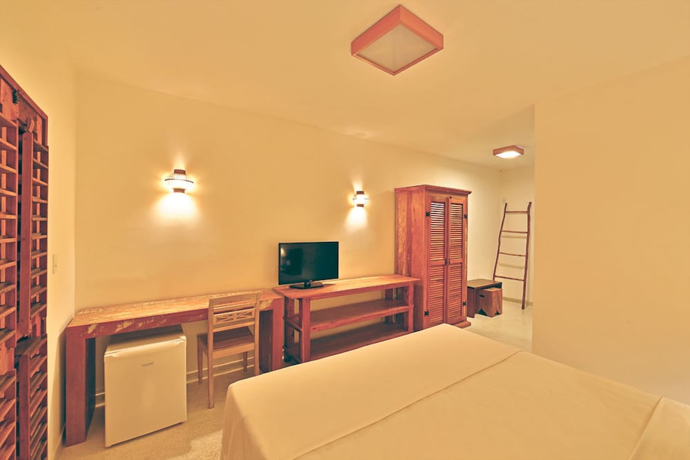 Anga Hotel 14/50