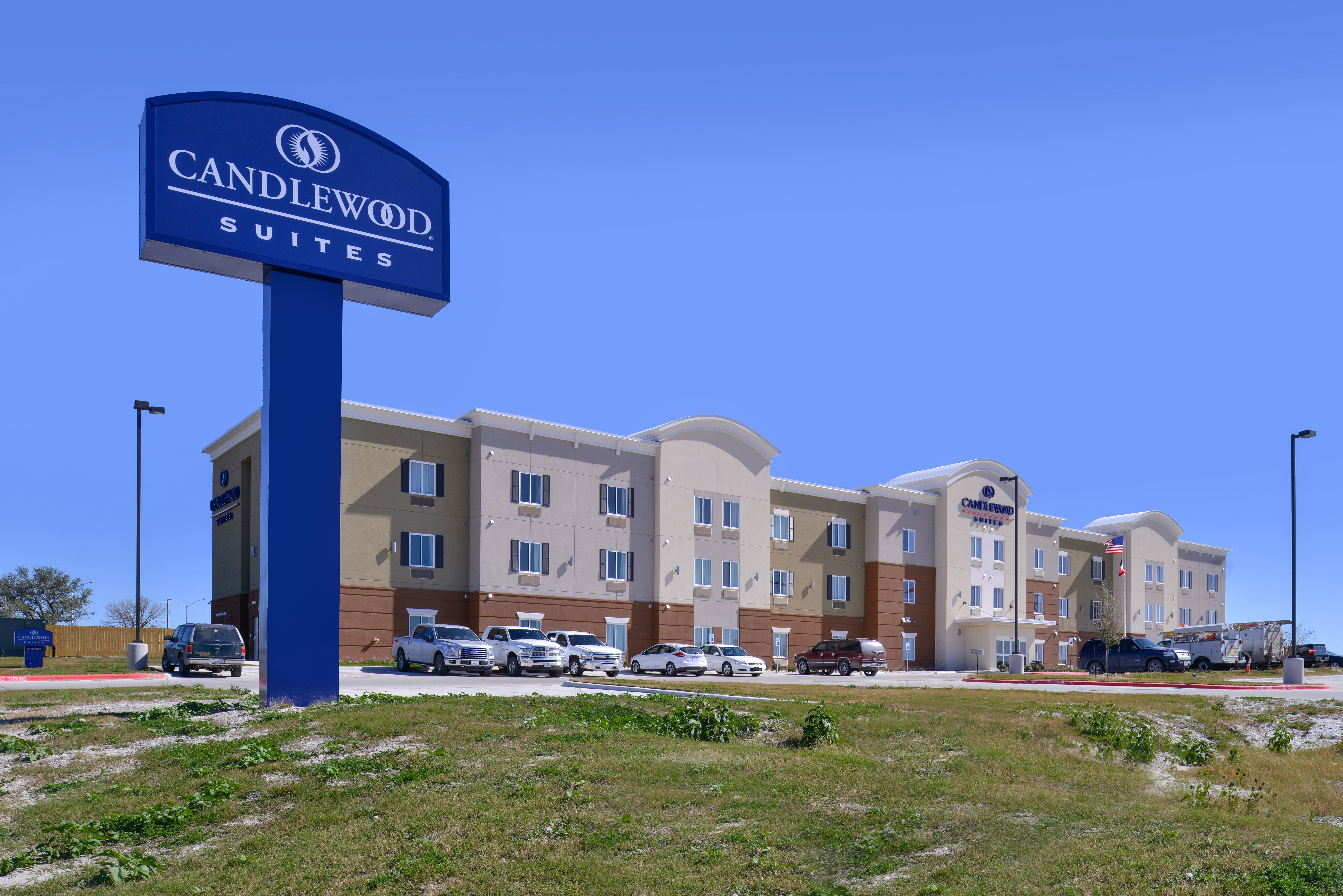 CANDLEWOOD SUITES KENEDY 39/40