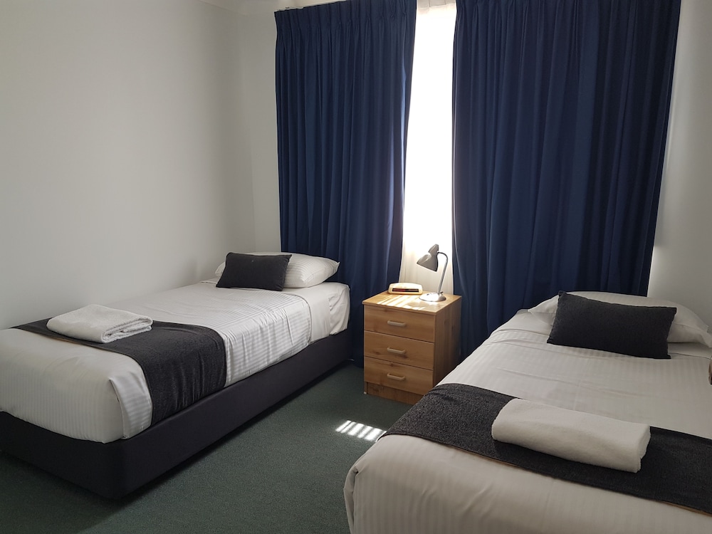 Mid City Motor Inn Singleton 10/47