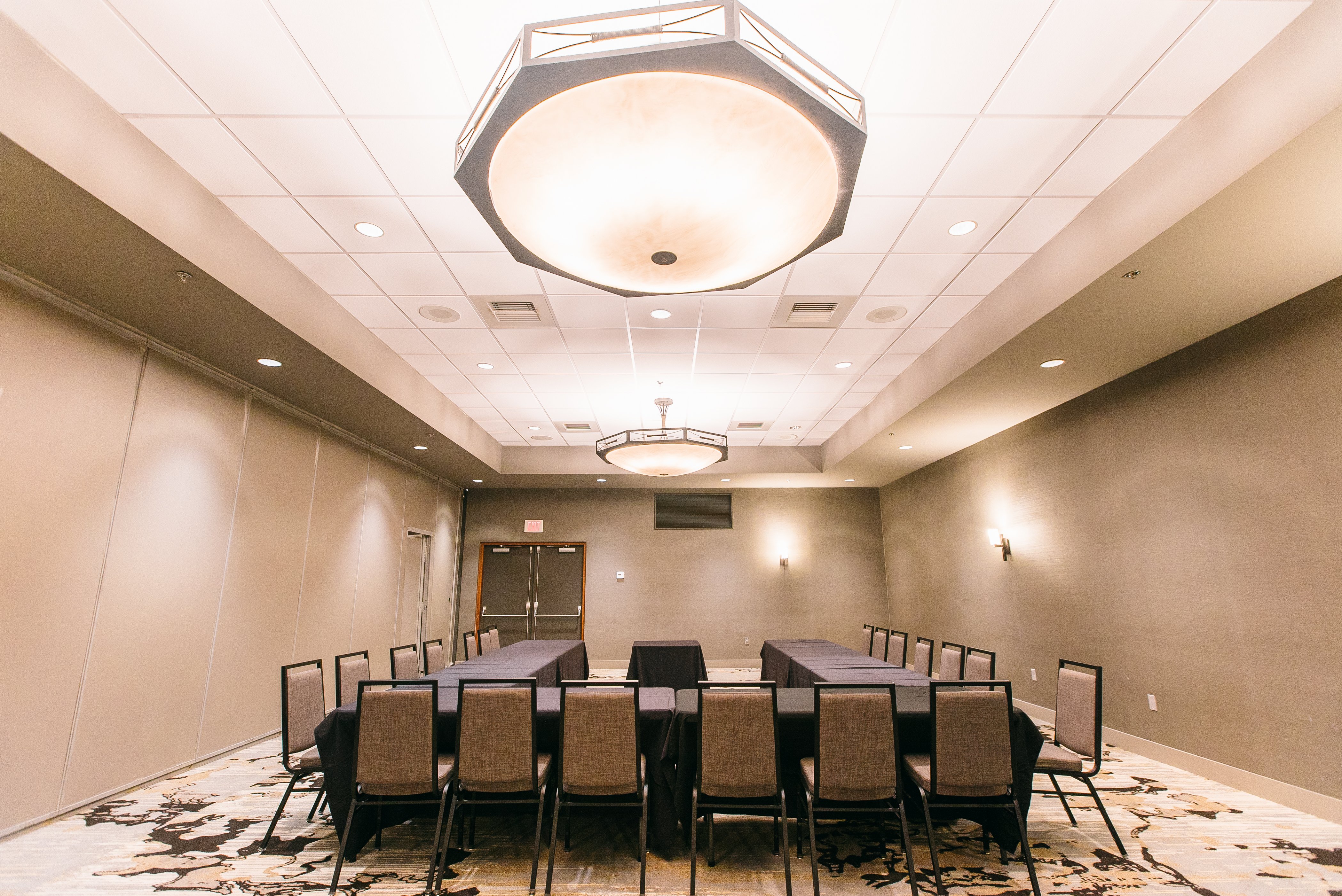 Crowne Plaza Harrisburg Hershey 60/63