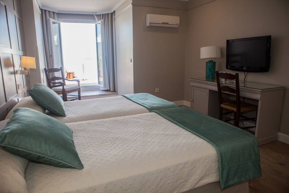 Hotel Dona Blanca 15/33