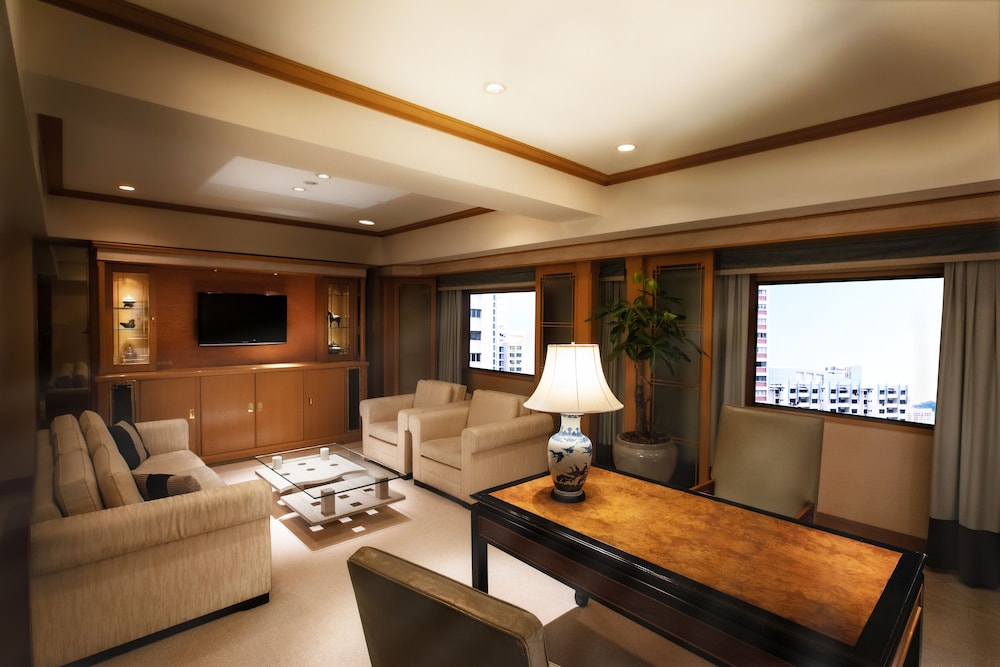 Hotel New Otani Hakata 35/60