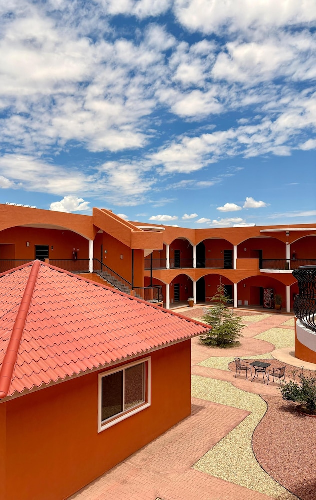Los Cedros Hotel Inn Nuevo Casas Grandes 3/50