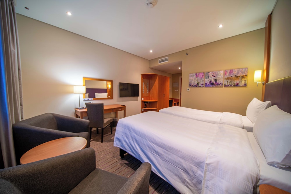 غرفة بسريرين منفصلين، Premier Inn Abu Dhabi Capital Centre 3/7