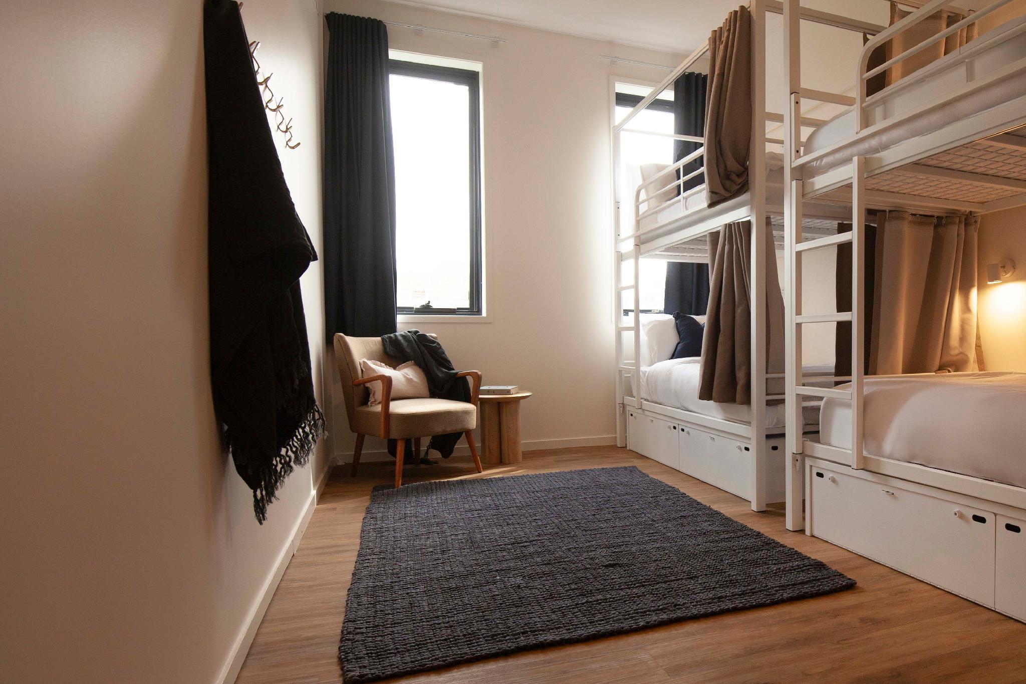 Private, Female Dorm, 4 Beds