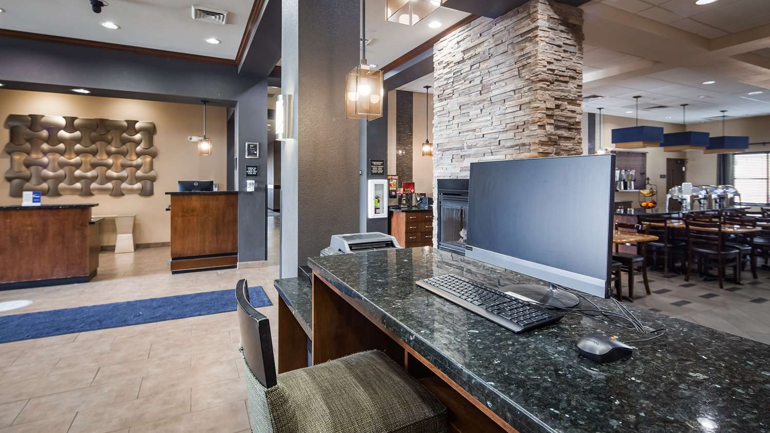 Best Western Plus Williston Hotel & Suites 42/50