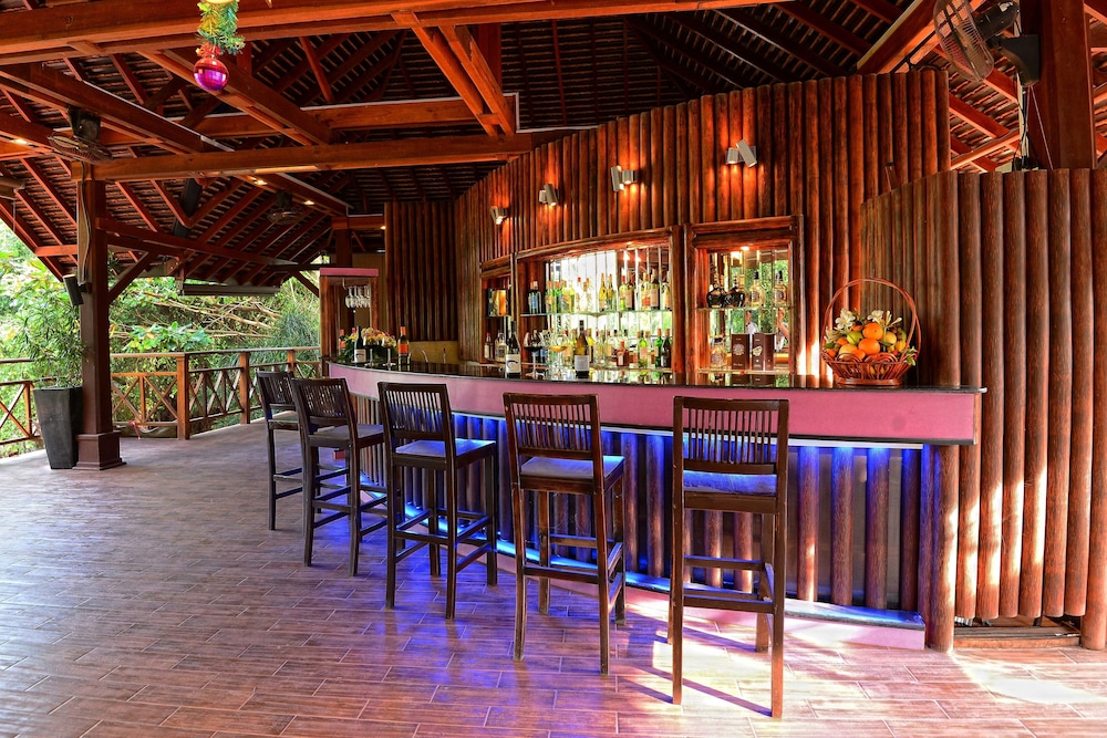 Nataya Roundhouse Coral Bay Resort and Spa 26/51