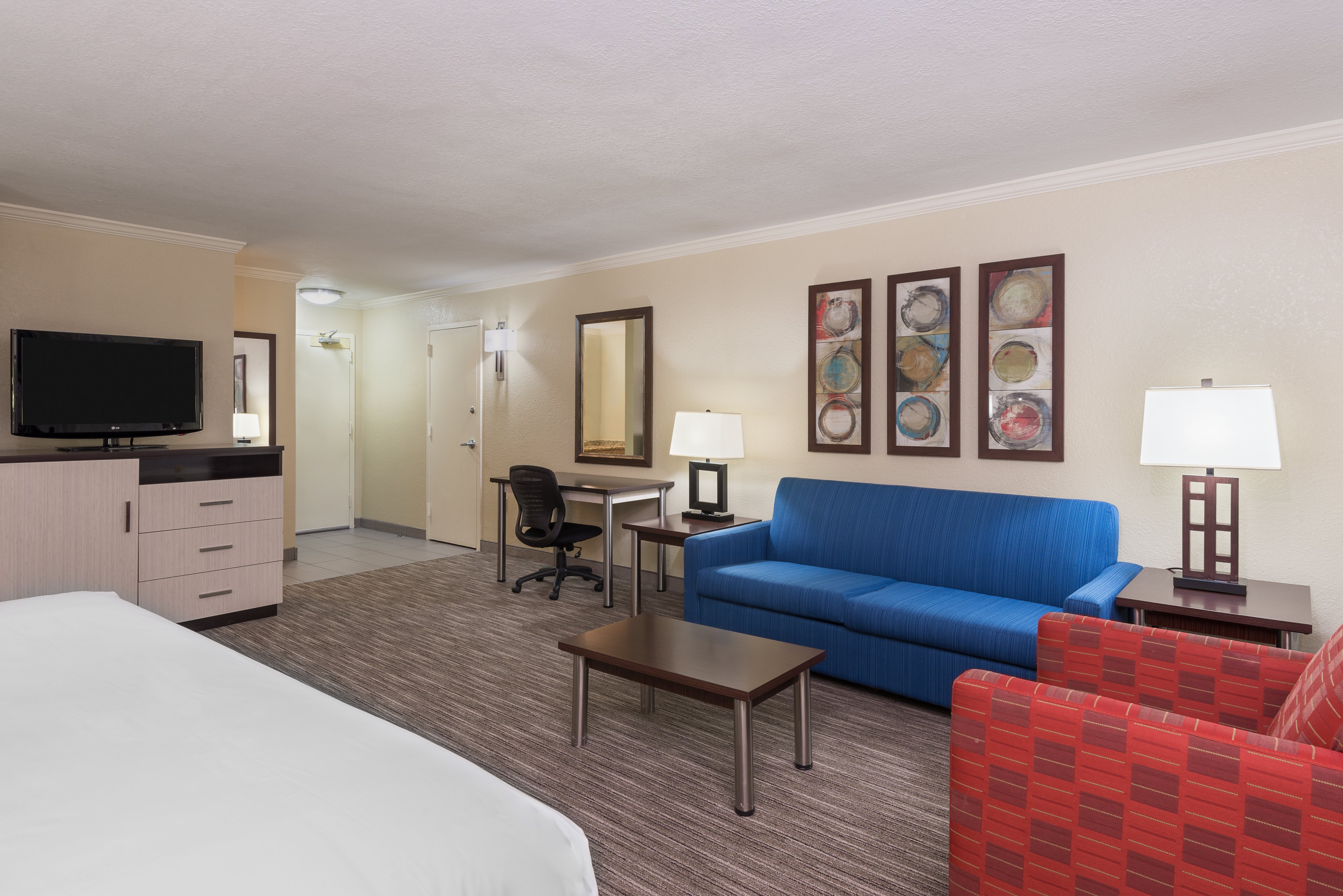 Holiday Inn Express & Suites Ft. Lauderdale-Plantation 28/50