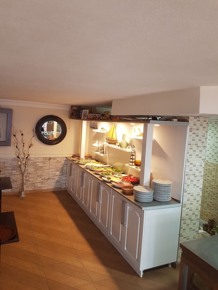 Istanbul Yildiz Hotel 1/26