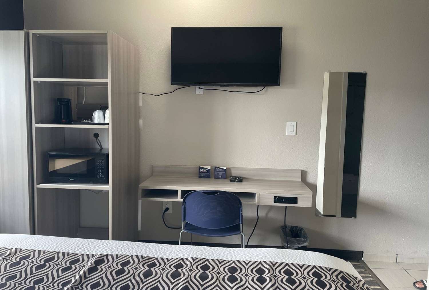 Microtel Inn and Suites by Wyndham Bossier City 24/46