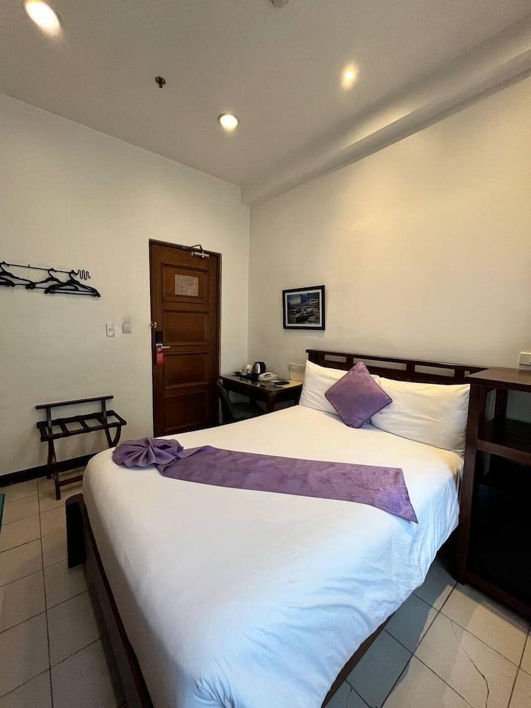 Safari Lodge Baguio By Log Cabin Hotel 31/76