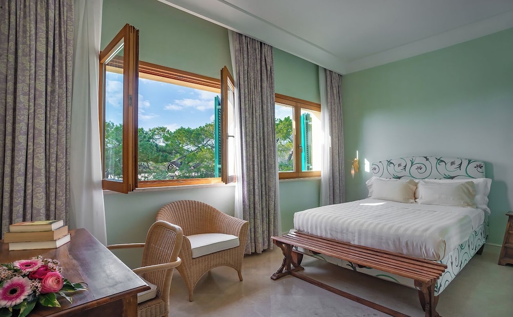 Tombolo Talasso Resort 30/72