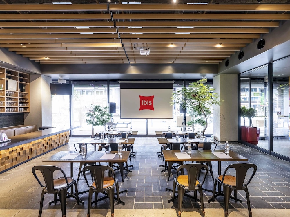 Ibis Osaka Umeda 51/65