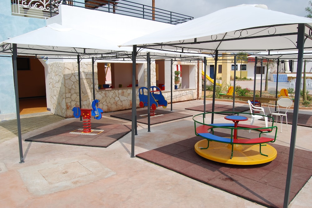 I TURCHESI CLUB VILLAGE 19/39