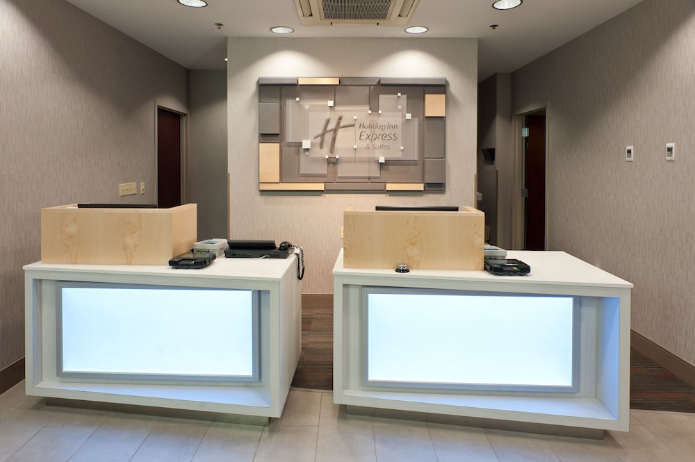 Holiday Inn Express Hotel Suites Scott Lafayette West 11/50