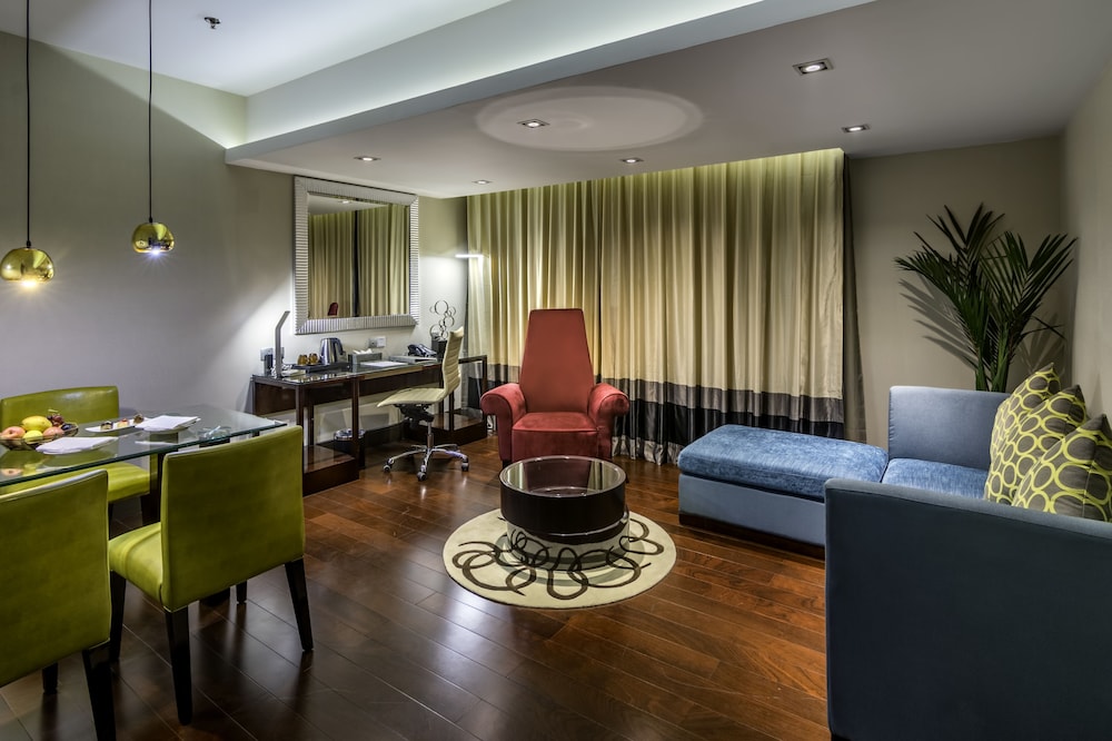 THE RAINTREE DHAKA 22/29