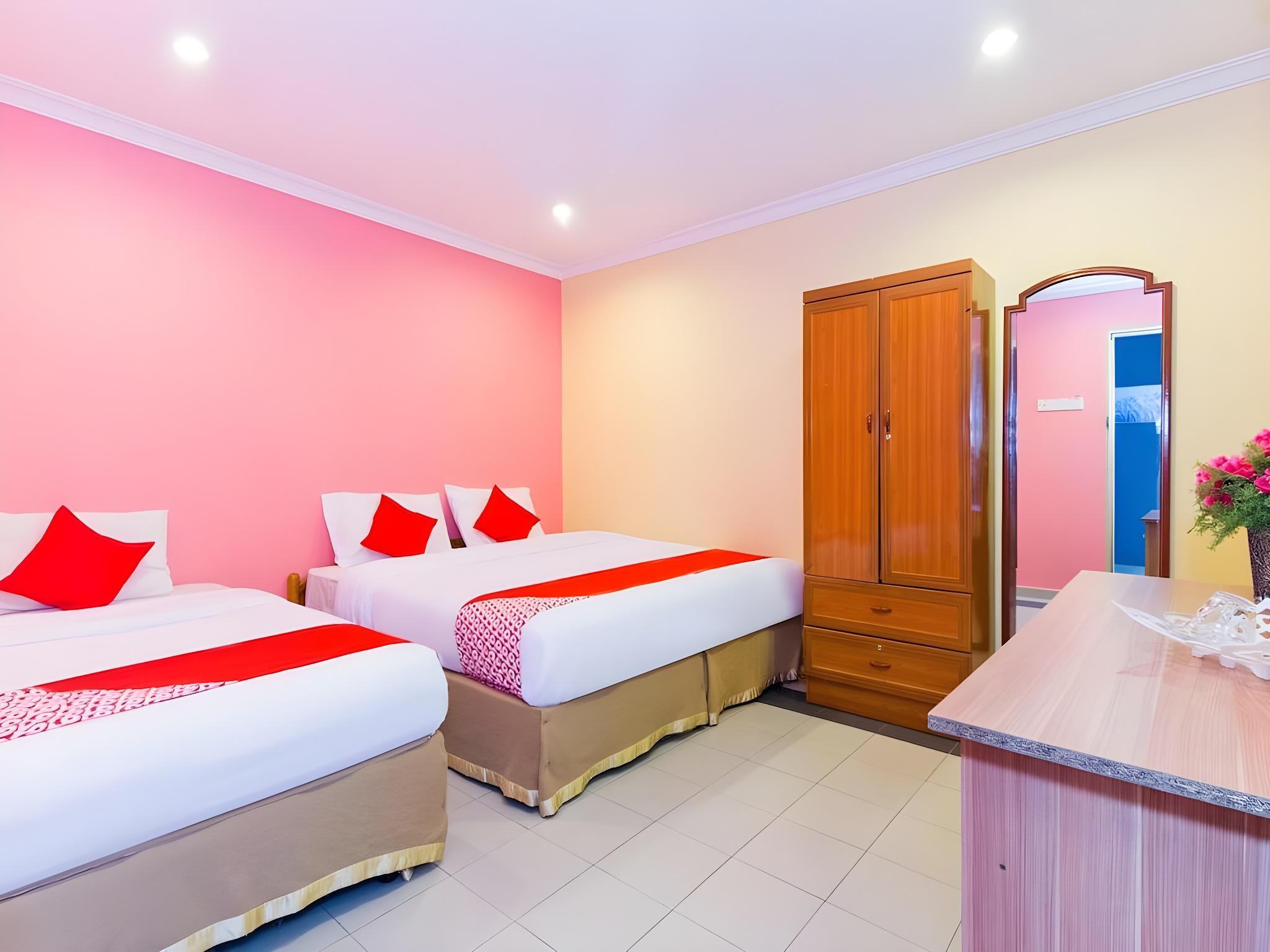 جناح سوبيريور بسرير مزدوج، Oyo 746 Hotel Comfort 2/2