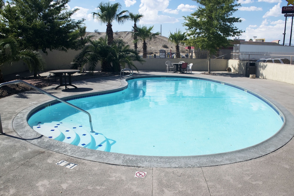 RIO DEL SOL INN NEEDLES 58/62