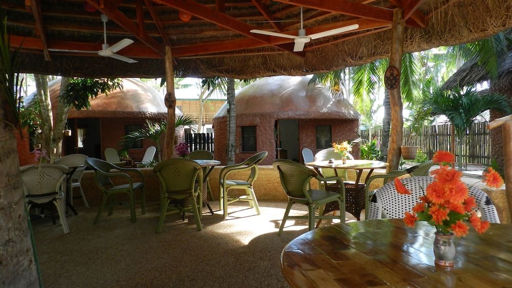 Panglao Chocolate Hills Resort 50/62