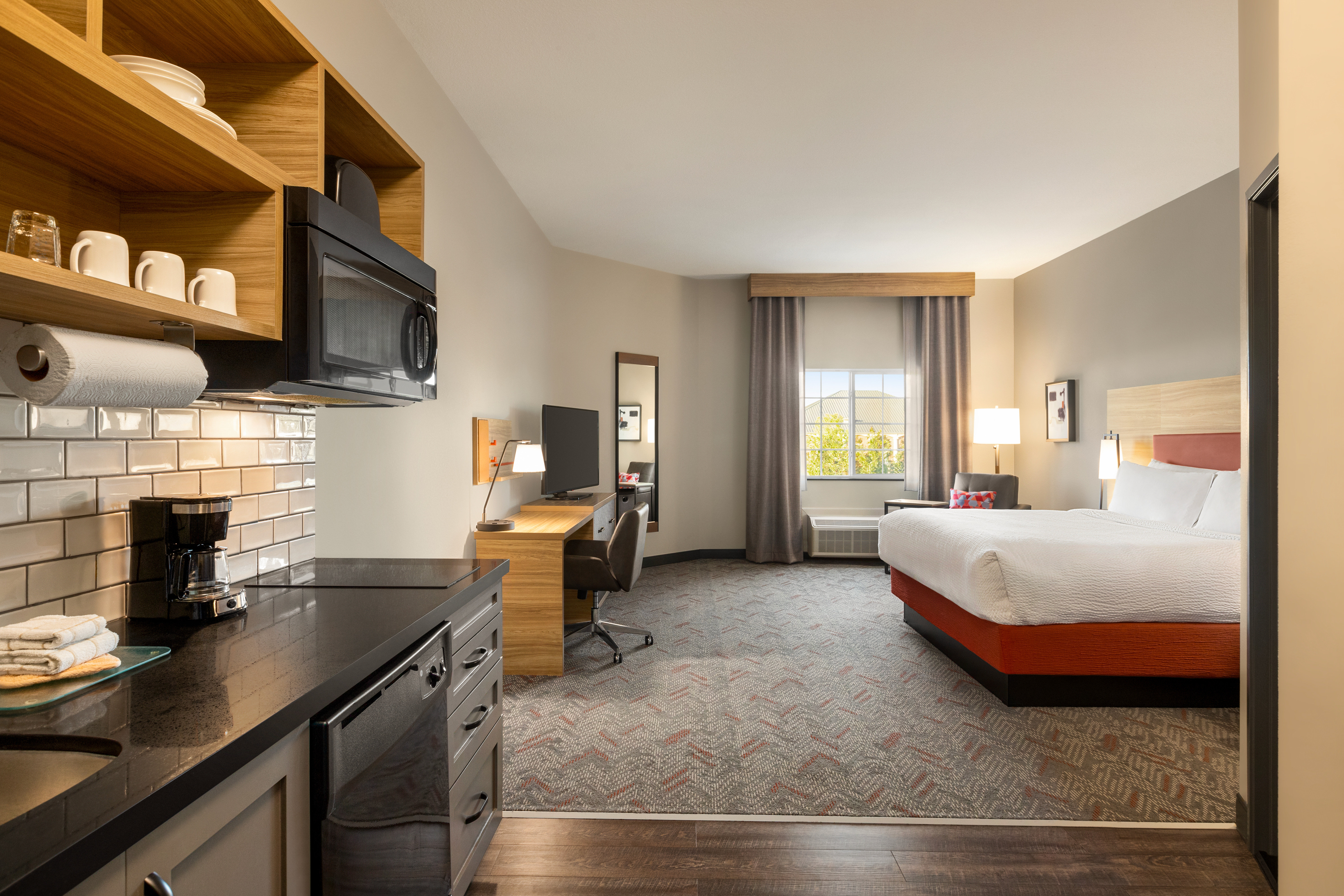 Candlewood Suites Mount Pleasant 27/67