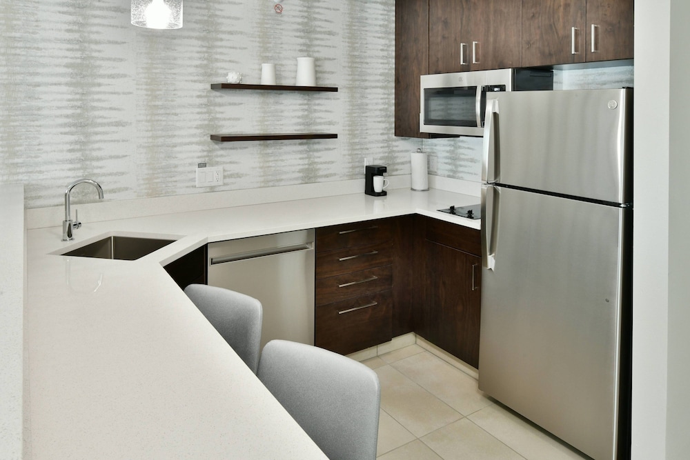 Residence Inn by Marriott Eau Claire 15/54
