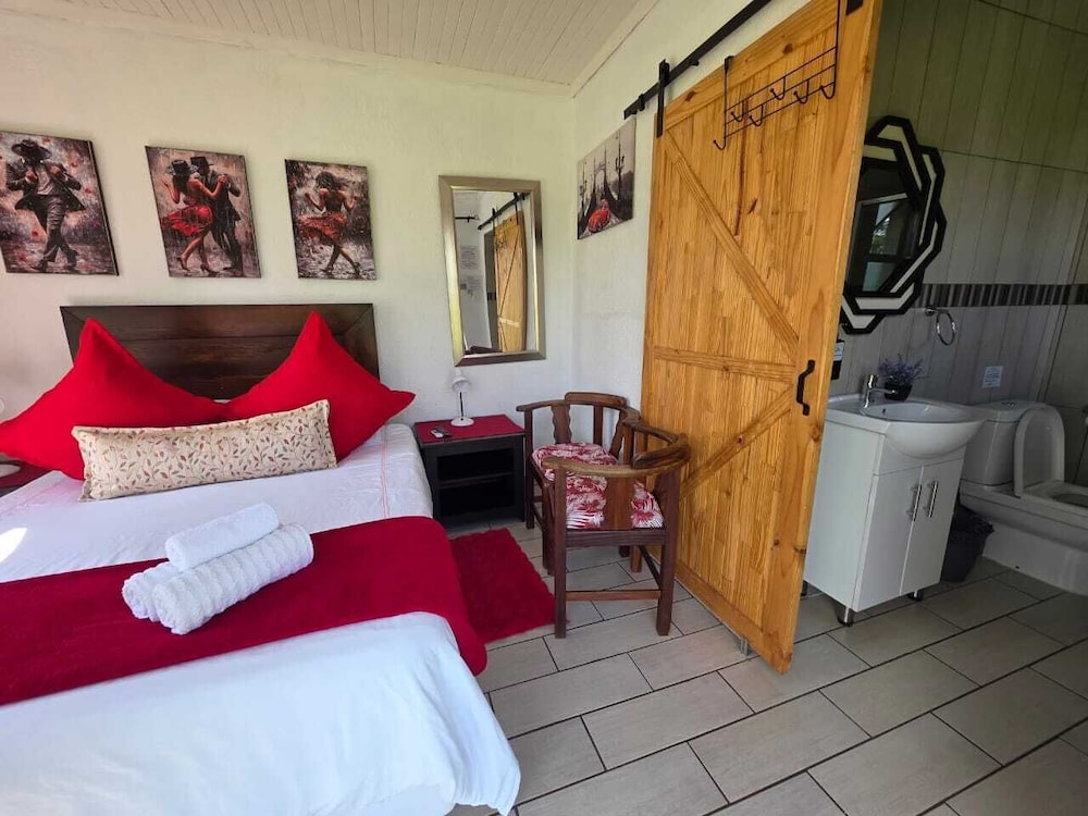 Aloe Tree Guest House 8/48