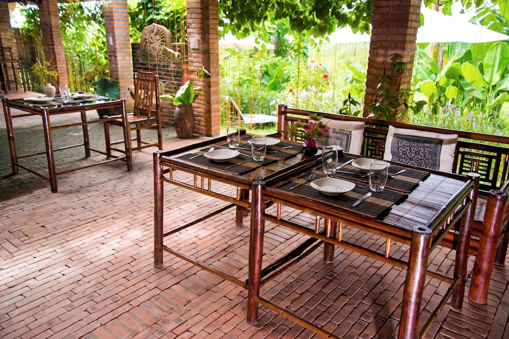 Golden Peach Villa Hoi An 54/68