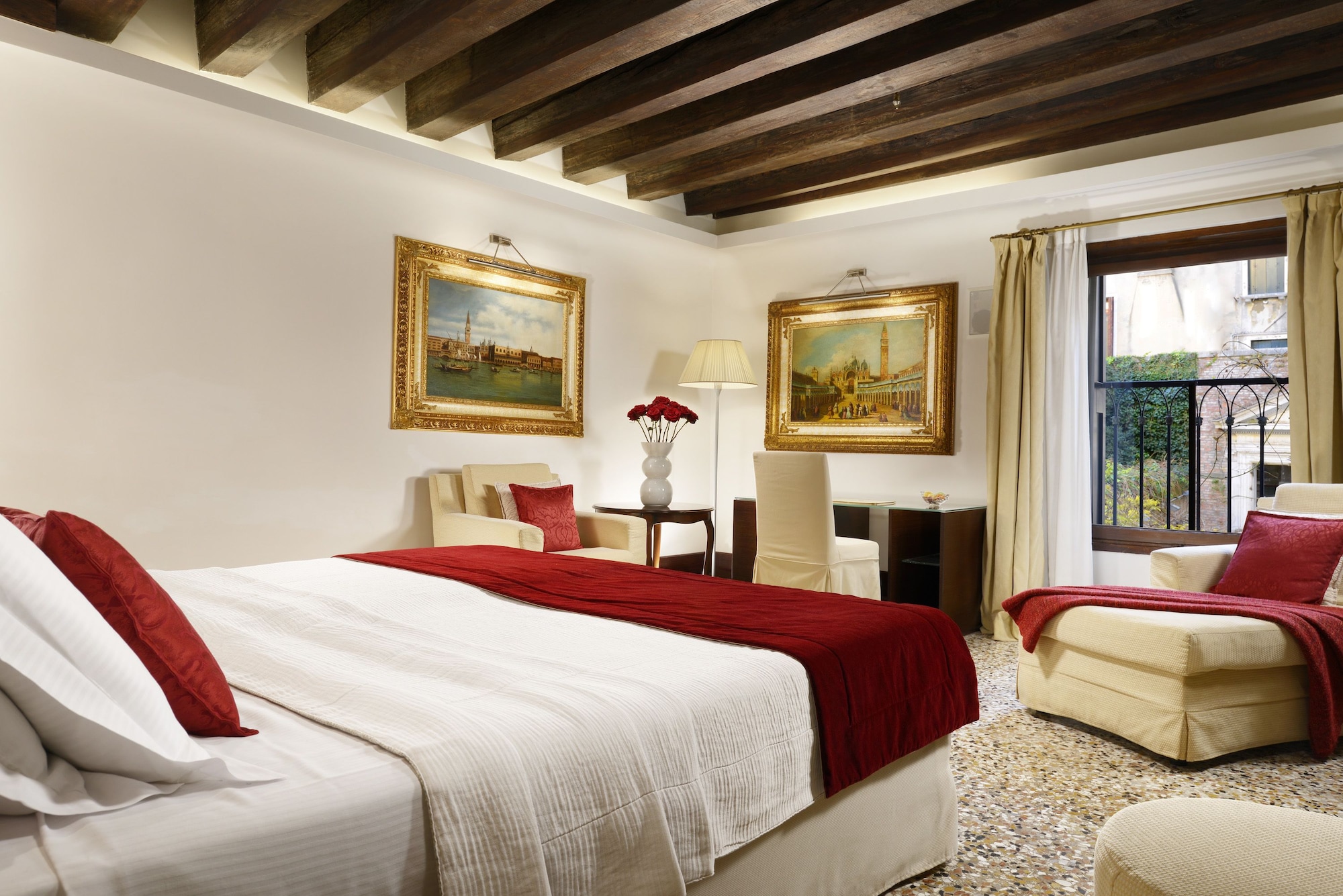 Junior Suite, Garden View