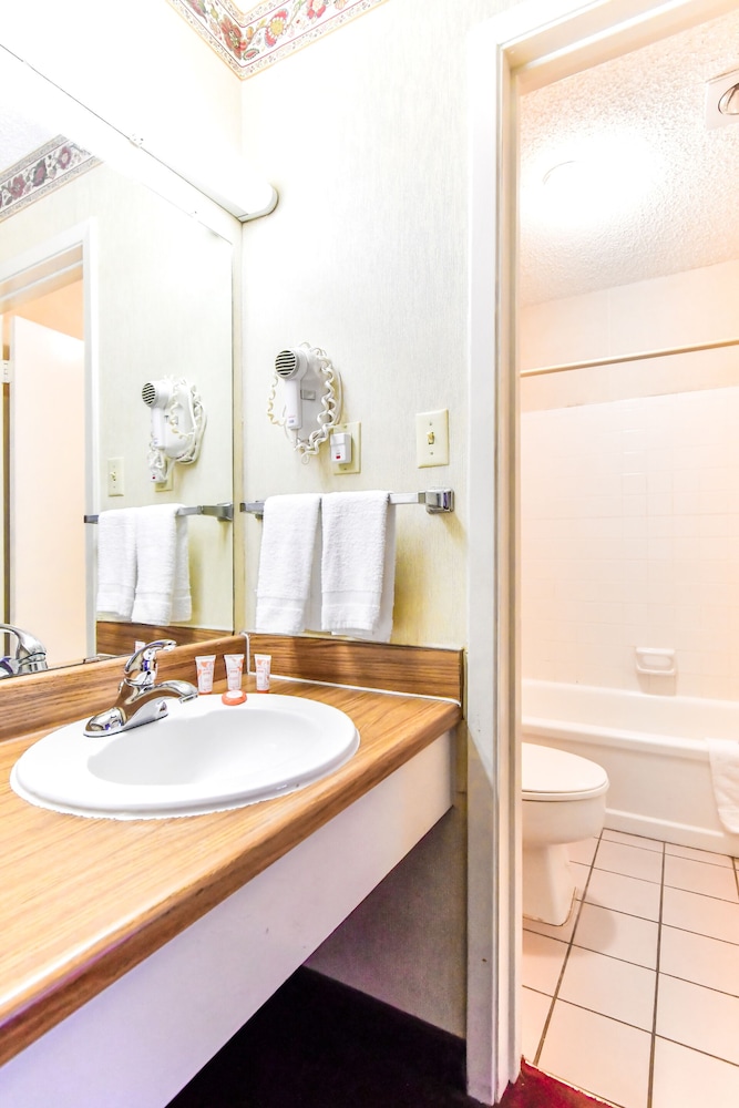 Oyo Hotel Tyler Lindale 38/87