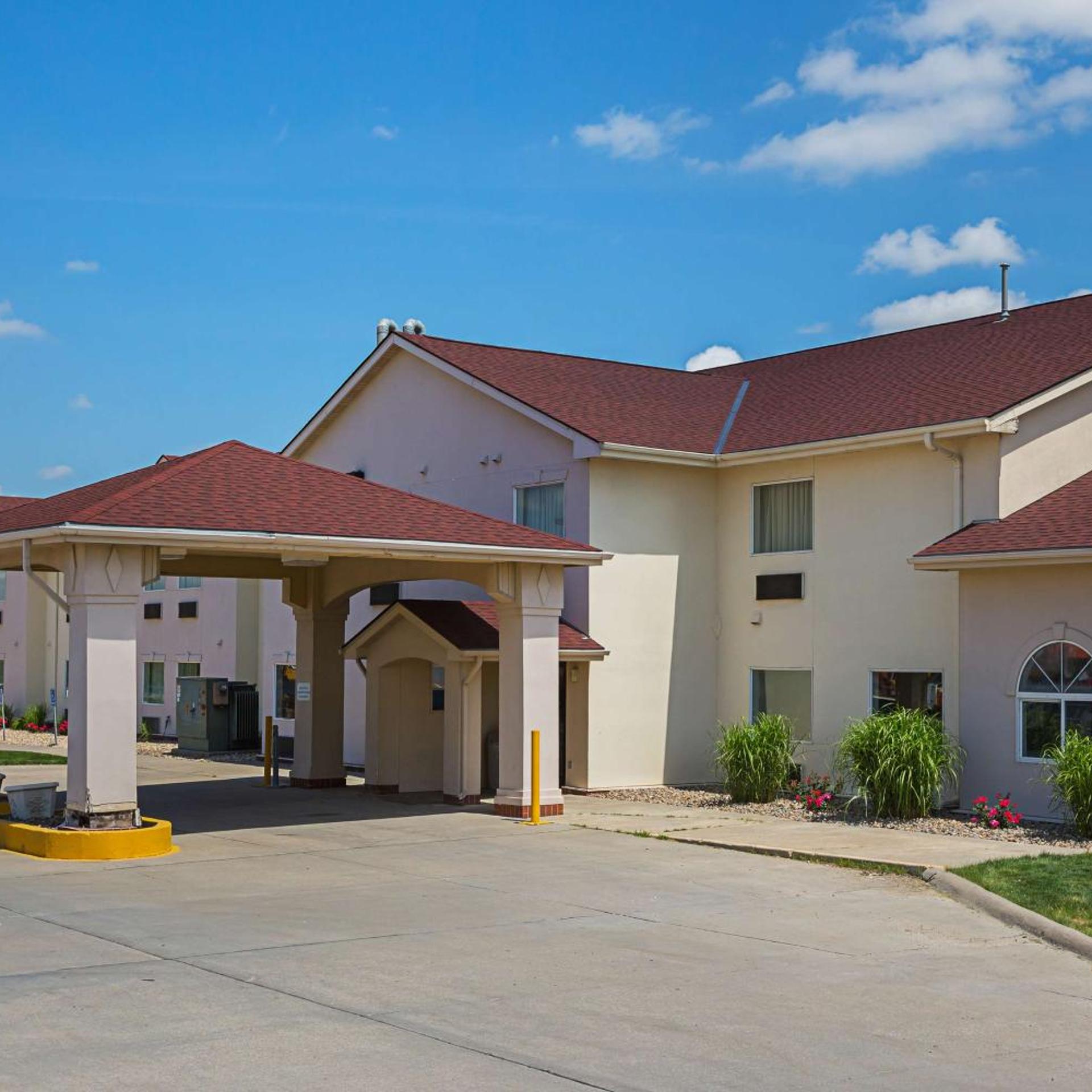 Motel6 Omaha, NE - IAT West 37/38