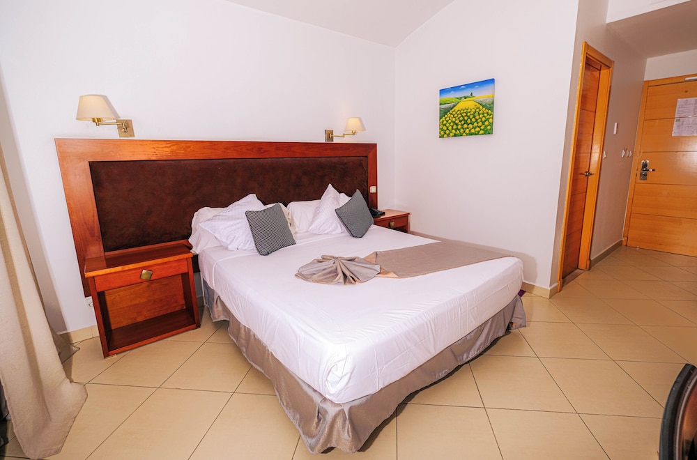 Hotel Jardy 16/56