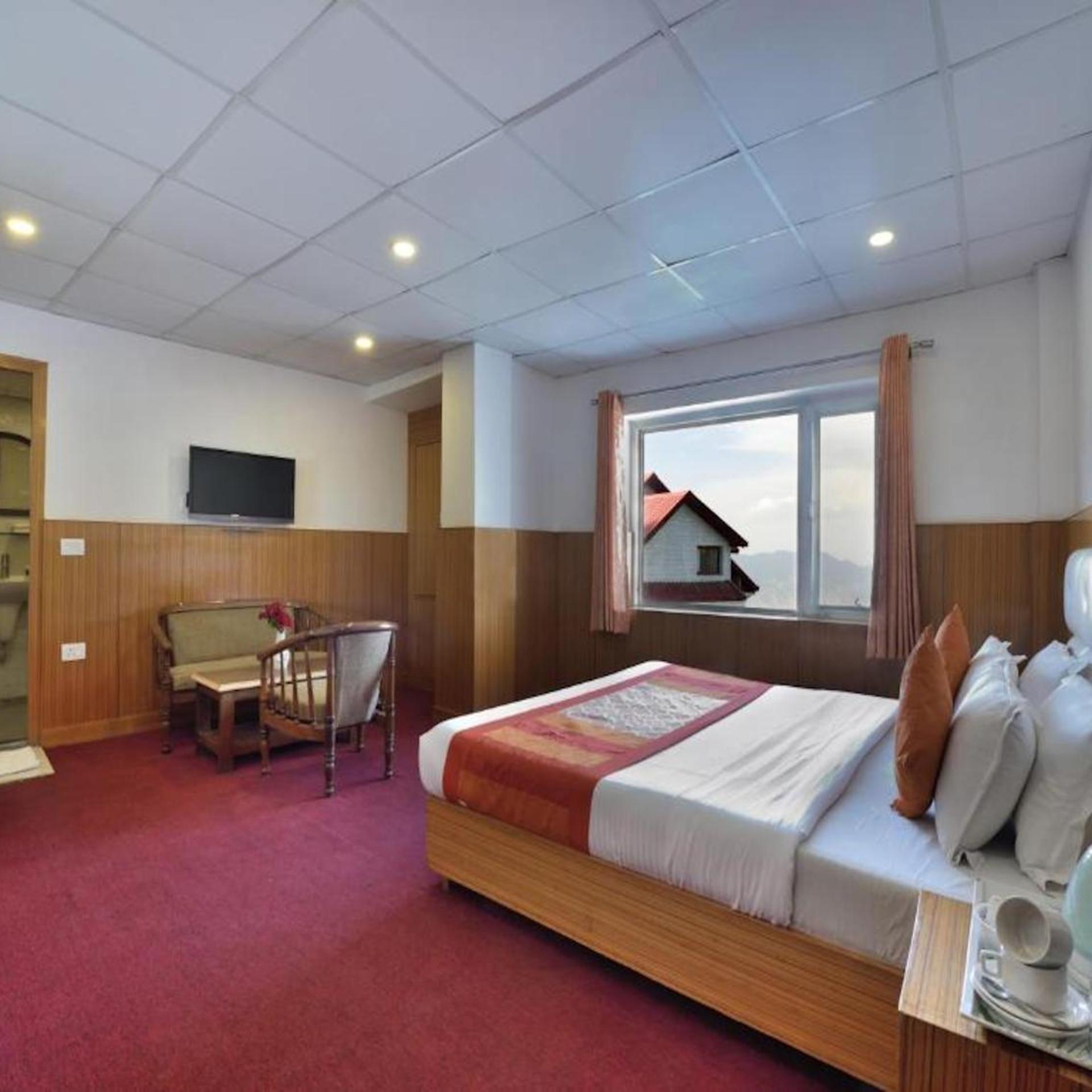 GALLEU HILL RESORTS 26/54