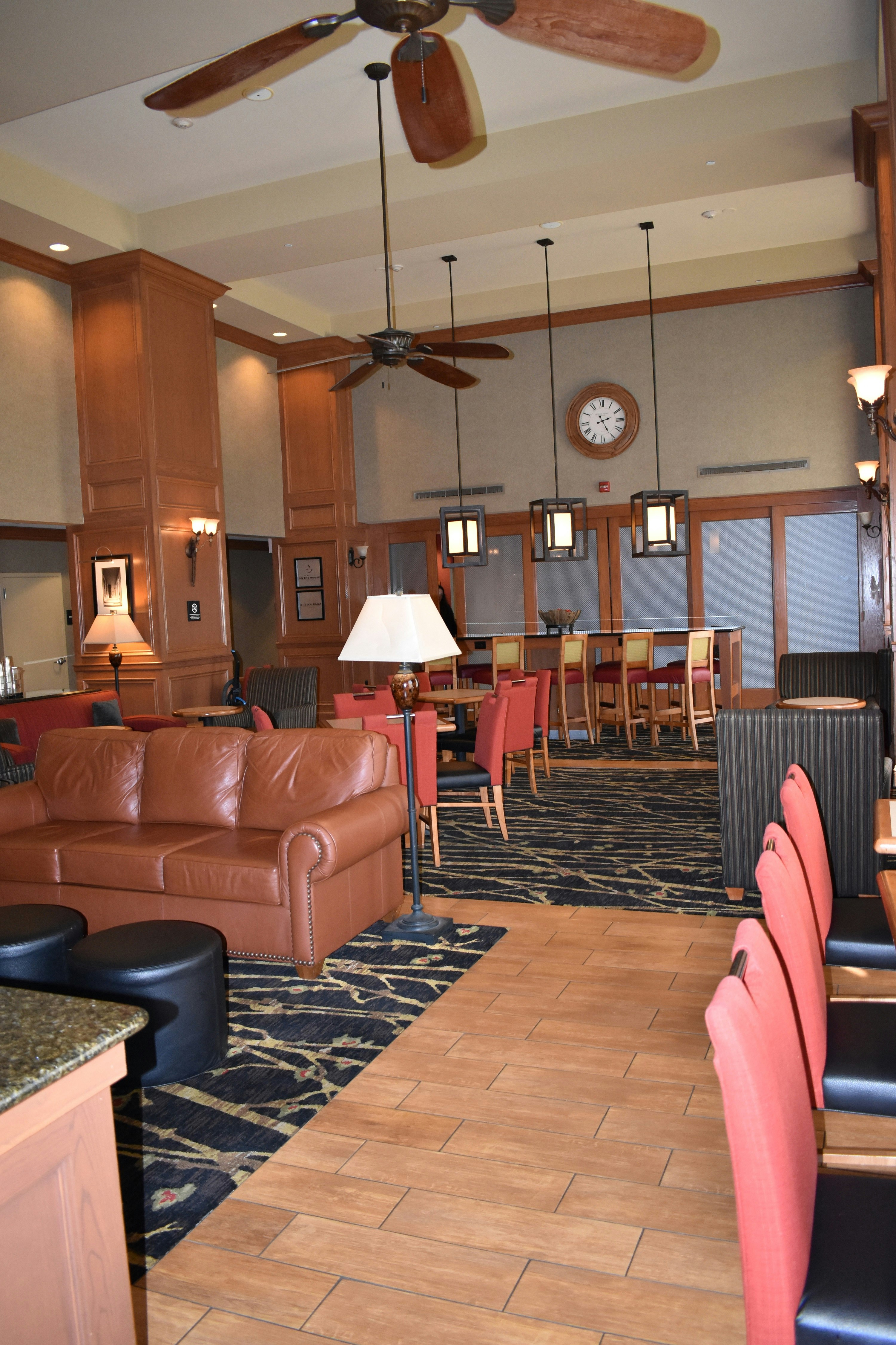 Hampton Inn Suites Murfreesboro 34/73