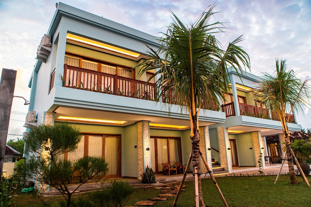 Blue Harbor Beachfront Villas Resto 6/48