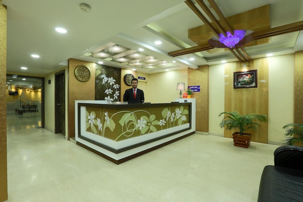 Hotel Sj International 4/40