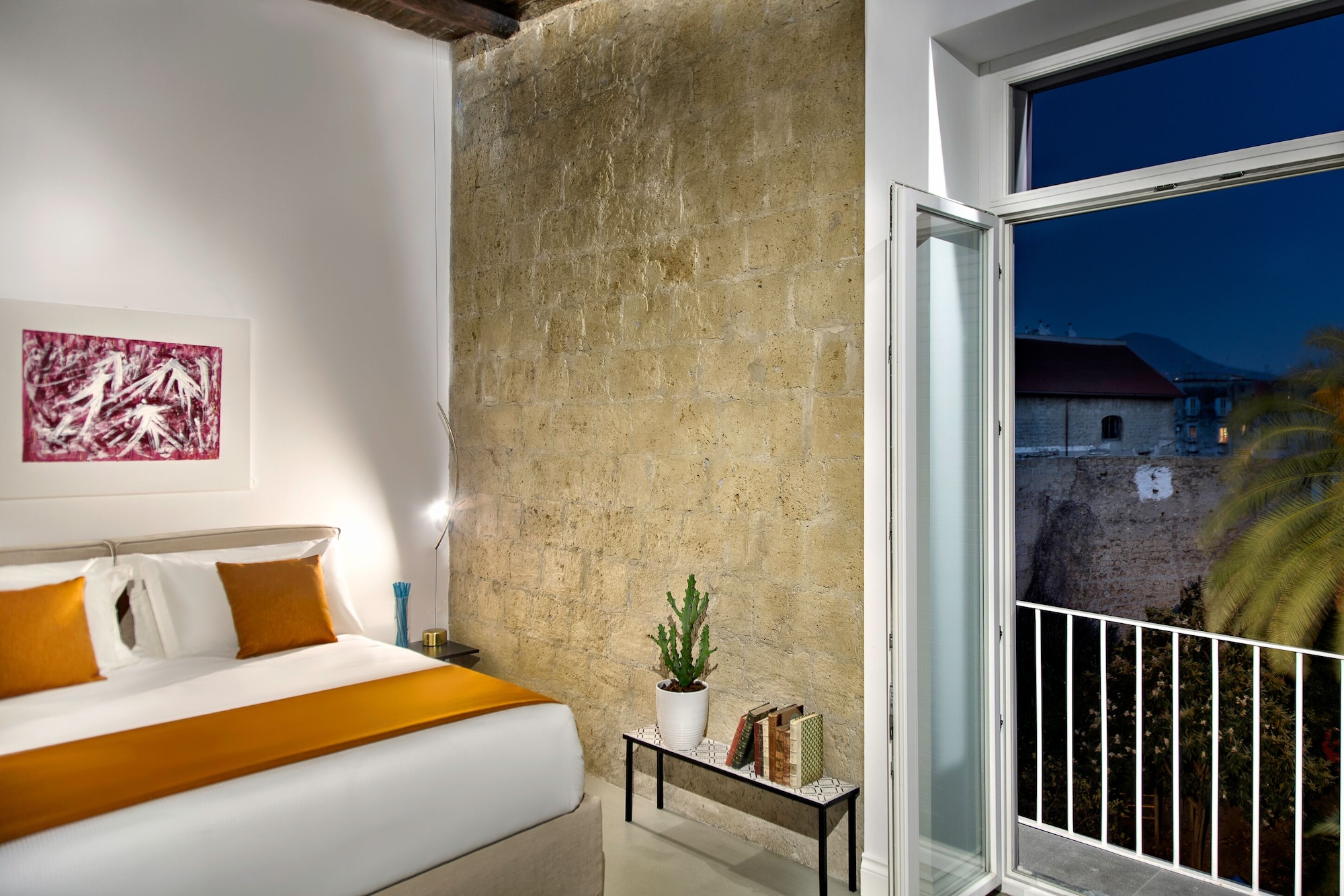 CLIO, DOUBLE BED, GARDEN VIEW, BALCONY