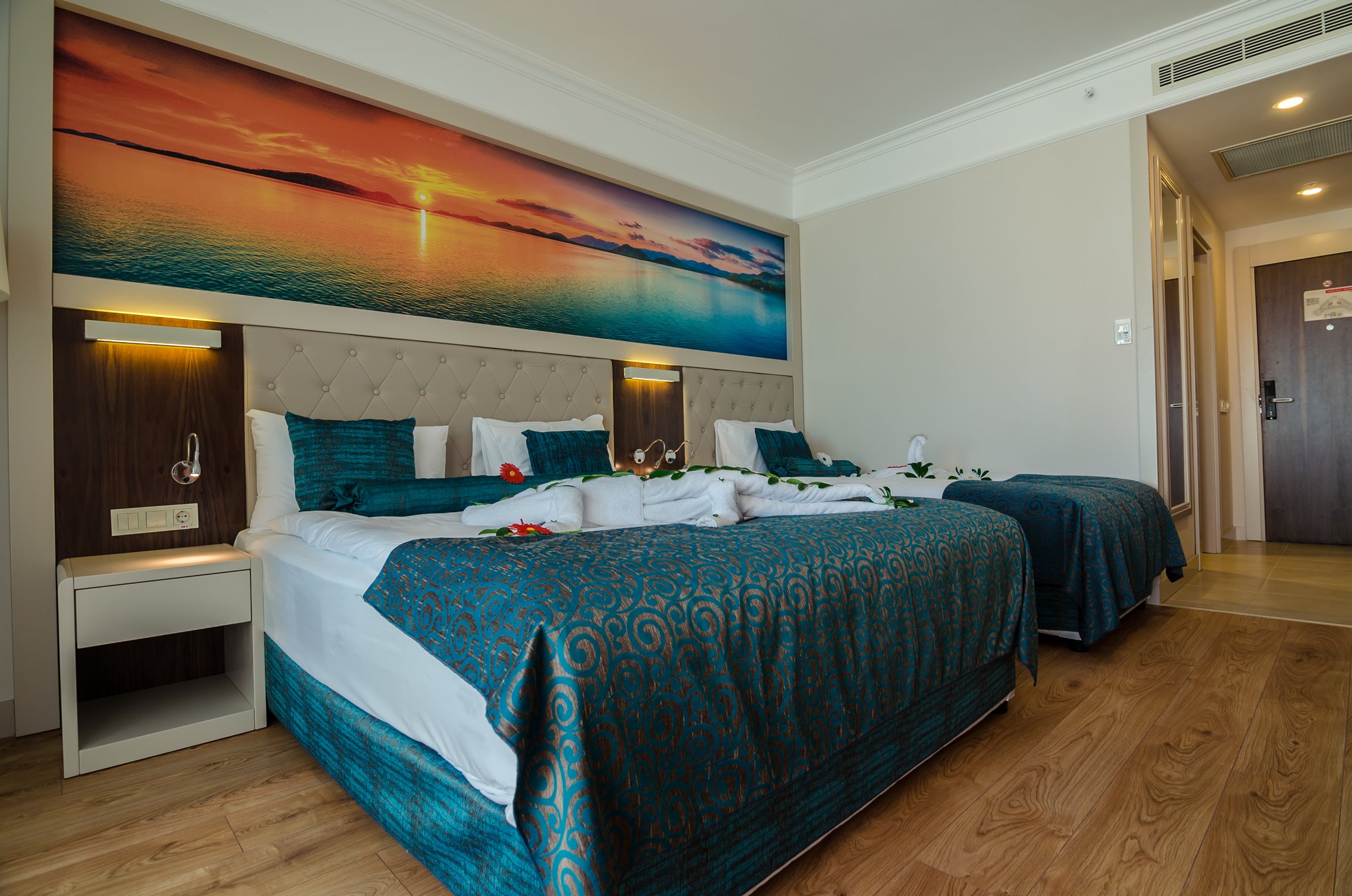 Room, Double Bed, Land View