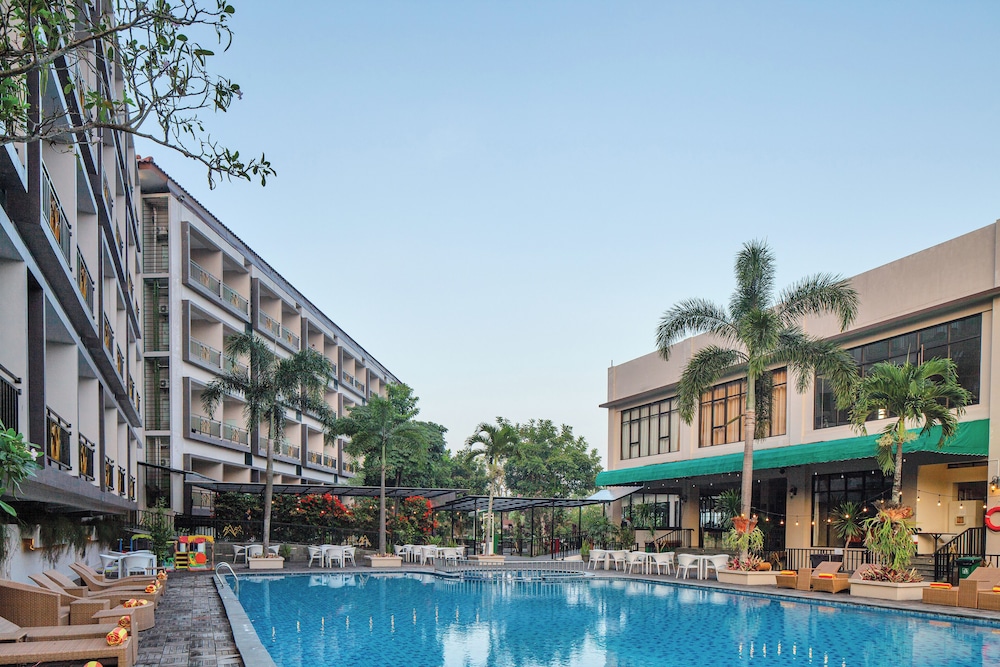 The Green Peak, ARTOTEL Curated in Megamendung
