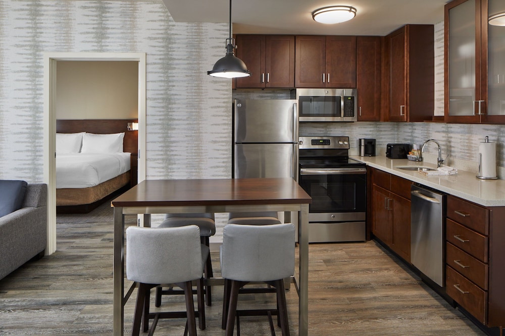 RESIDENCE INN ATLANTA PERIMETER CENTER DUNWOODY 27/44