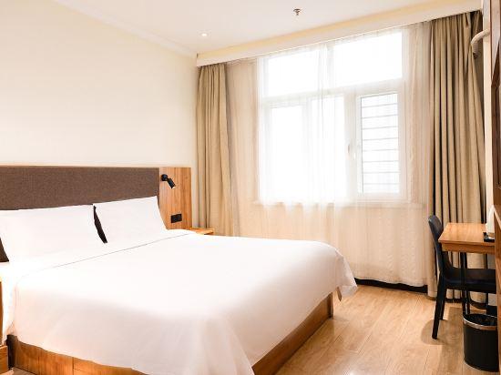 Superior, Queen Bed