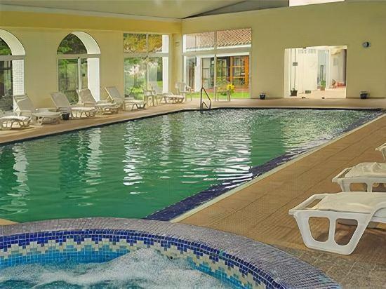 HOTEL NIRVANA RESORT AND SPA 25/27