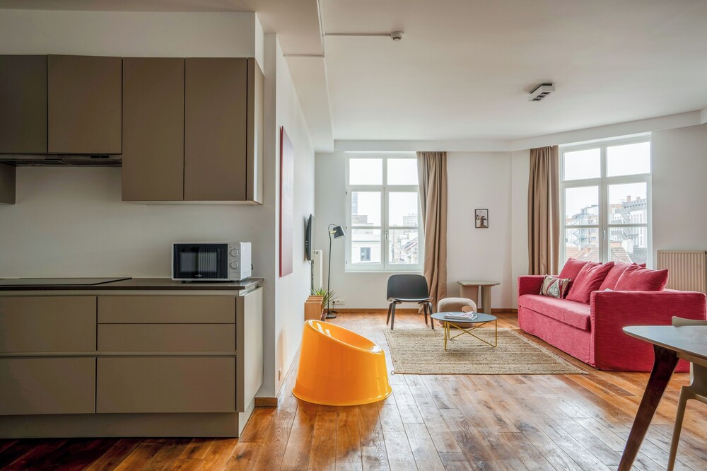 Smartflats Design - Antwerp Central 24/36